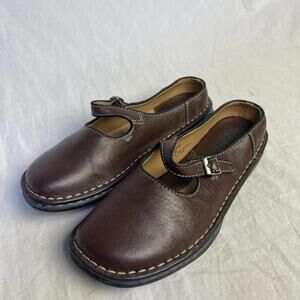 Vintage Y2K Brown Faux Leather Mary Jane’s Buckle Slide On Shoes Women’s 6 1/2